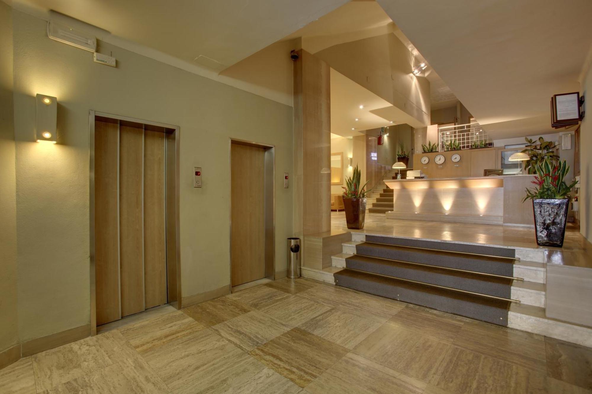 Hotel Delle Nazioni Florence Luaran gambar