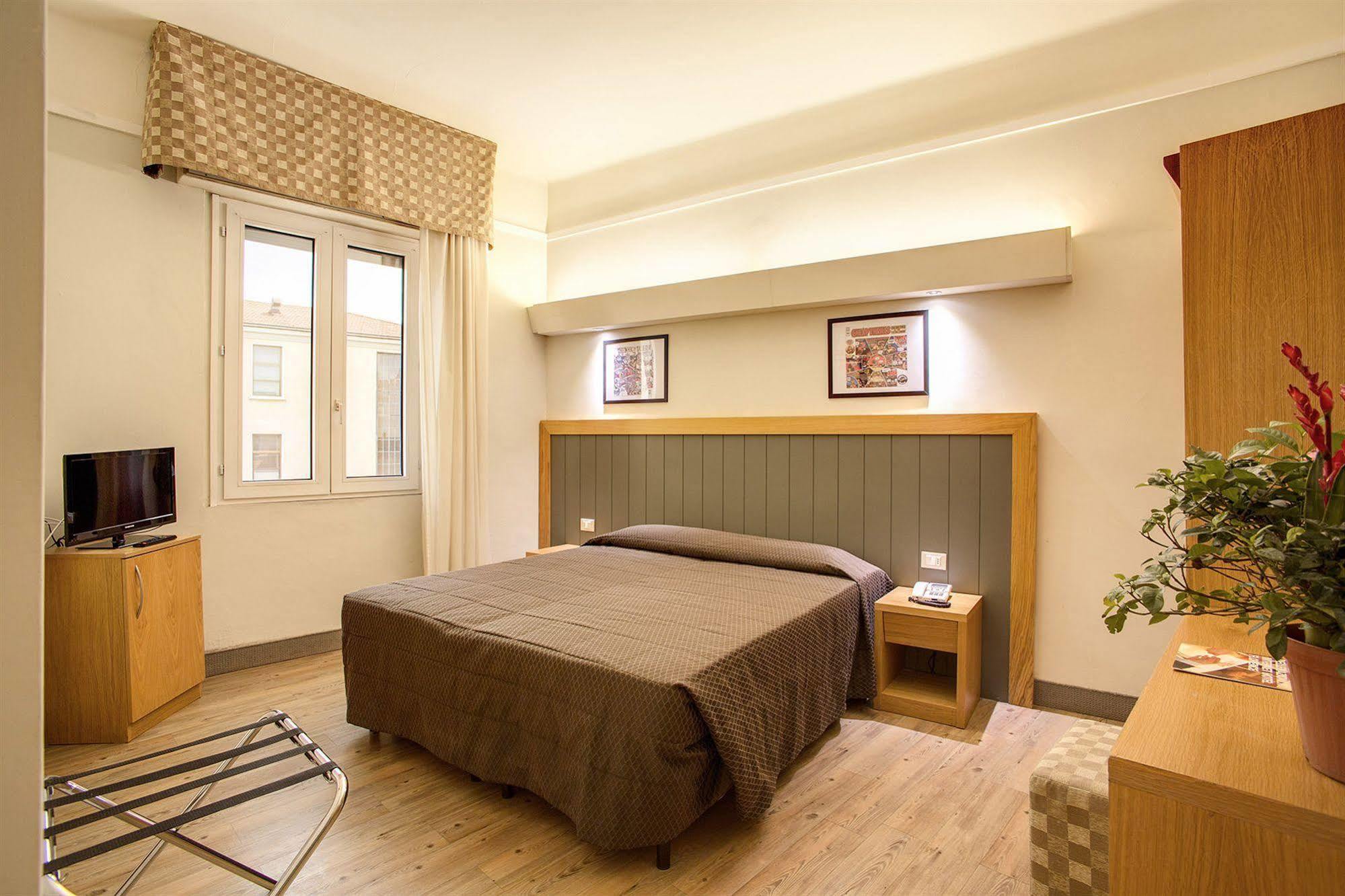 Hotel Delle Nazioni Florence Luaran gambar